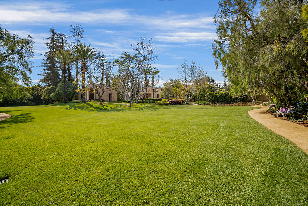 Financier Seeks 75m For Stunning Spanish Style Los Angeles Estate Ocho Manos 18