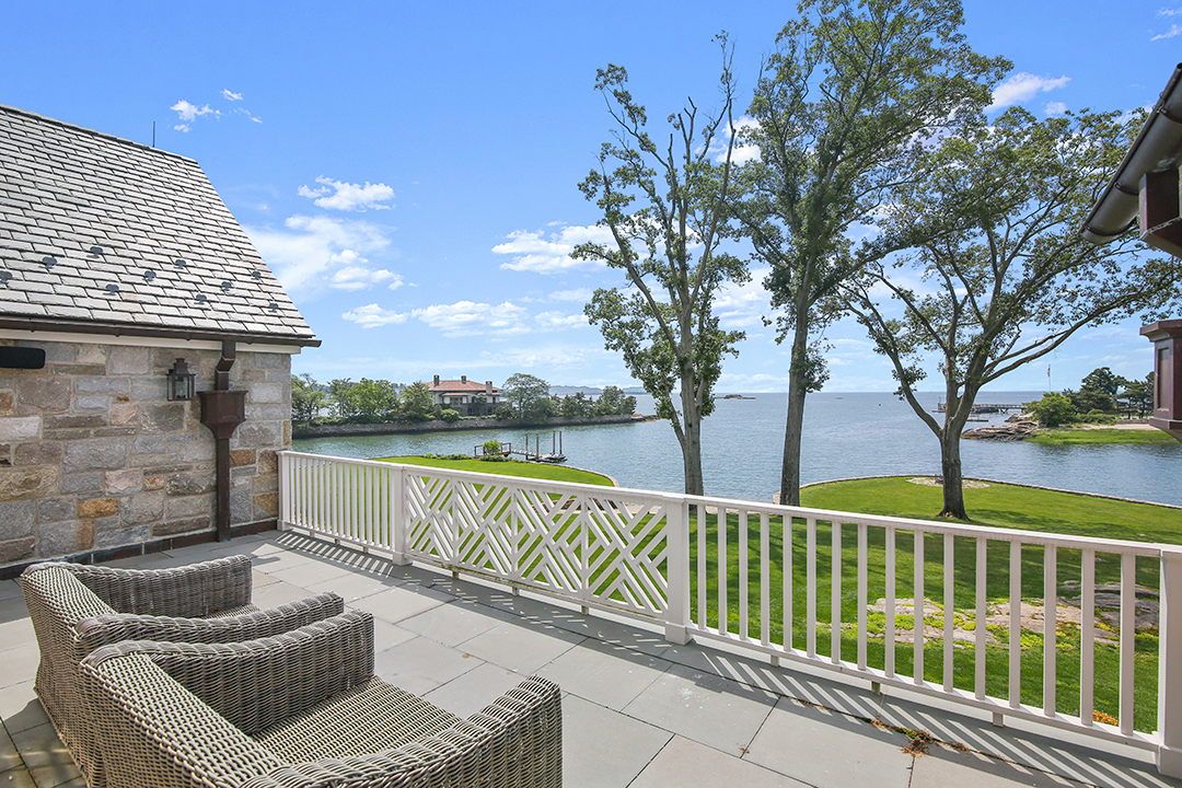 Realty Plans Tour A 58m Georgian Colonial On The Water In Greenwich R