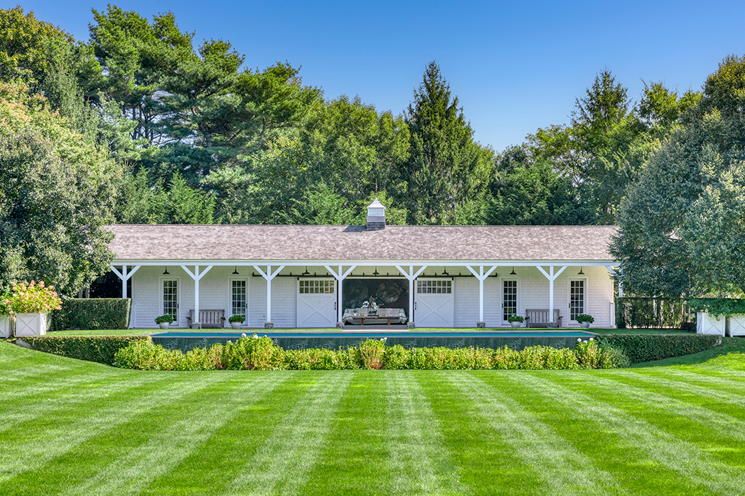 Late Architect And Designer Thierry Desponts Southampton Estate Asks 20m 5606 6390 320 Majors Path Southampton Pool House 1 Dd Pool Photo