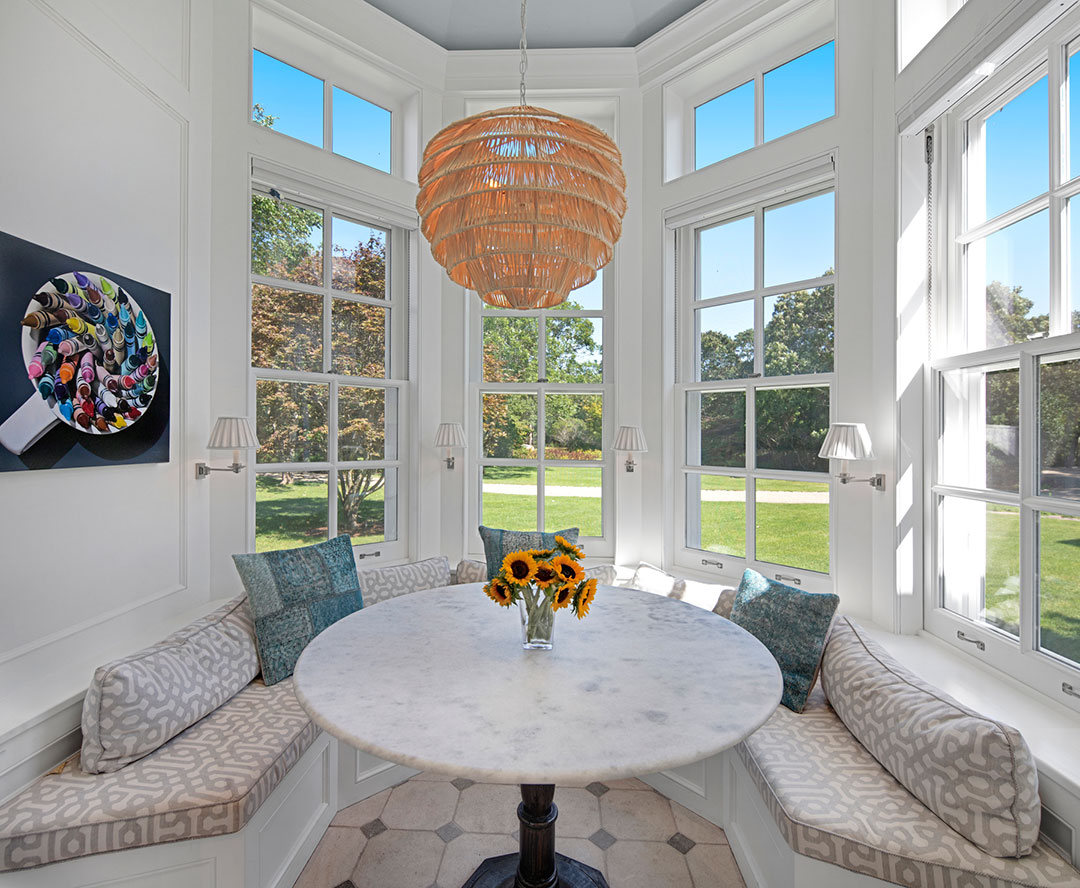 14 Beyonce Marthas Vineyard Breakfast Nook