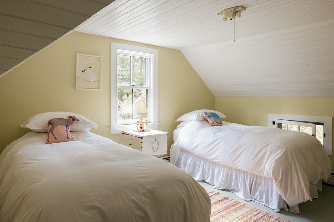 British Artists Gary Hume And Georgie Hopton List Lovely Upstate New York Compound 024