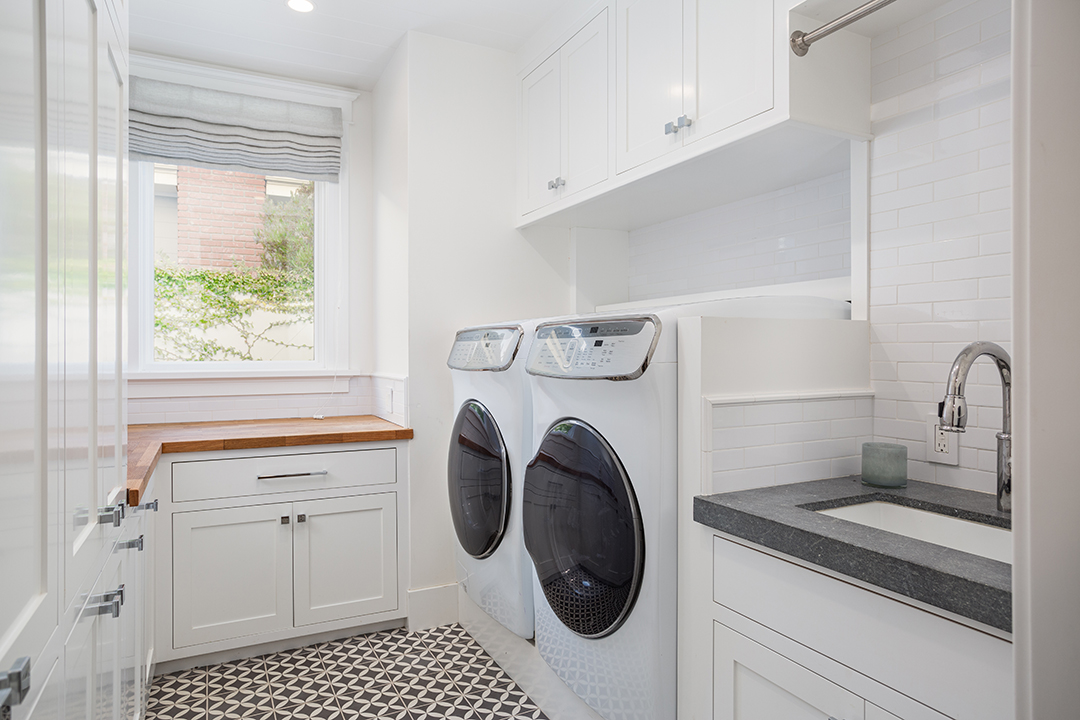 Pro Baseball Player Justin Upton Asks 6 8m For A Newport Beach Home With Industrial Vibes Yy