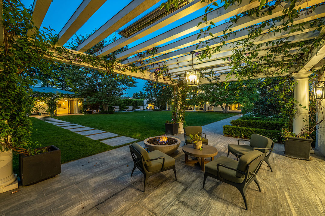 55 J Lo Ben Affleck Former Beverly Hills Rental