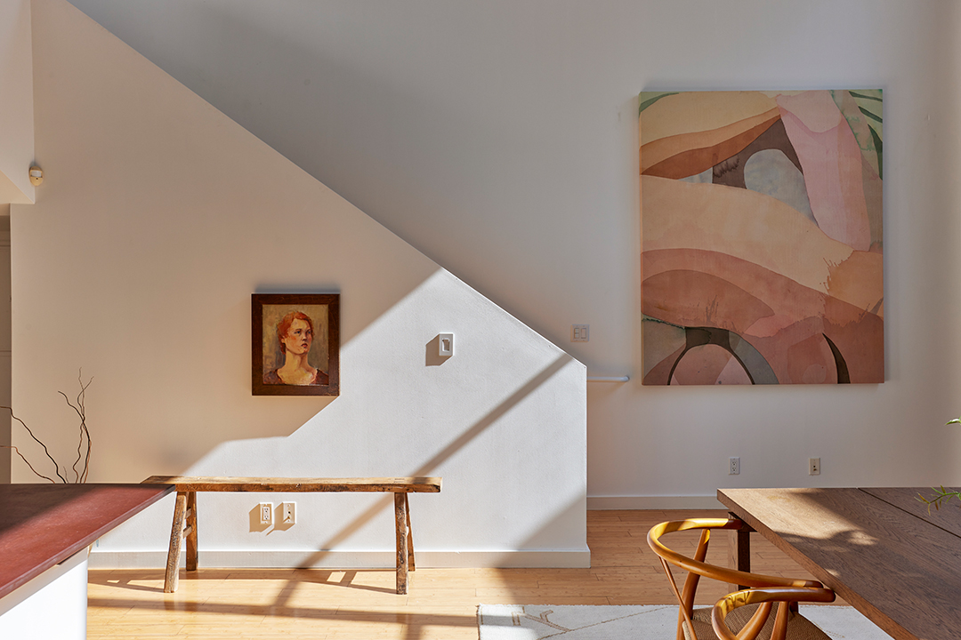 Yellowstone Actress Jen Landon Lists Her Artsy Minimalist Style Cali Spread T