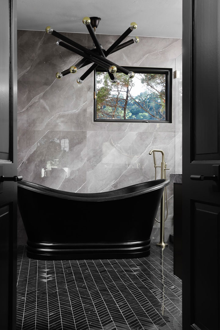 30 Warren Skaaren Austin Bathtub