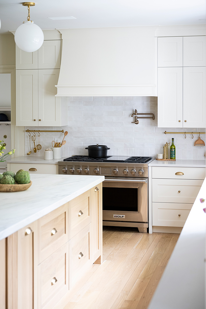 A Homeowner Seasoned In The Fashion Industry Gets A Fabulous Fairfield County Kitchen Dsc2272 2