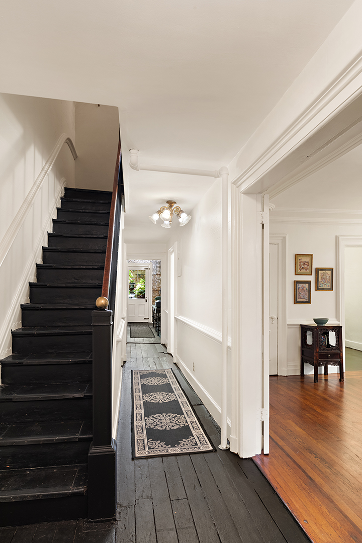 Chef Geoffrey Zakarians Charming Former West Village Townhouse Wants 9 4m R