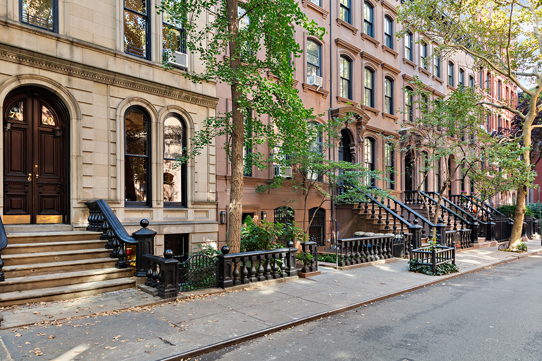 Chef Geoffrey Zakarians Charming Former West Village Townhouse Wants 9 4m C