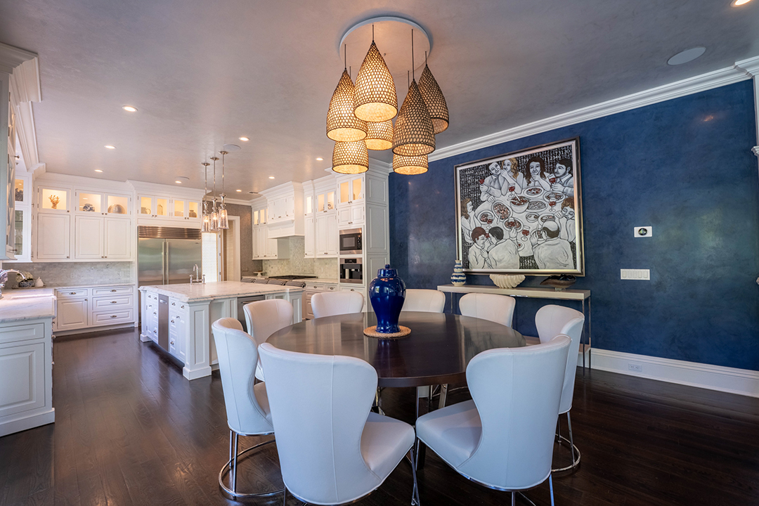 A Hamptons Home With New England Charm Asks 7 75m U