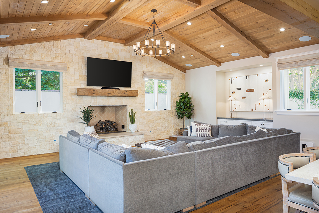 Pro Baseball Player Justin Upton Asks 6 8m For A Newport Beach Home With Industrial Vibes M