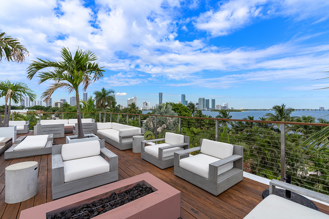 Modern Miami Beach Manse Owned By Seasoned Beauty Industry Exec Asks Nearly 20m 12