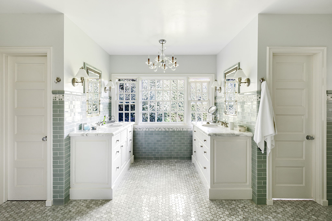 Musician Jackson Browne And Late Snl Writer John Bowman Both Once Called This L A Residence Home 38 Web Or Mls 226 Palisades 12