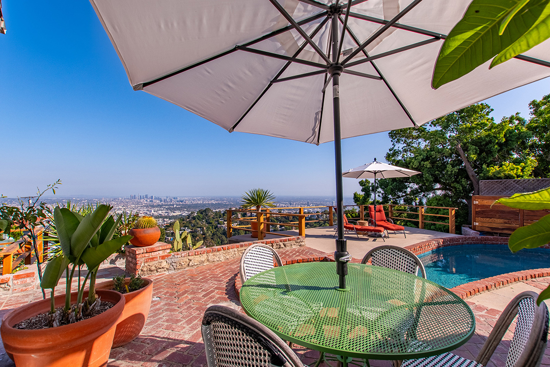 Laurel Canyon Compound With A Sweet Celebrity Pedigree Wants 2 6m Z