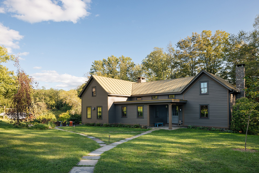 British Artists Gary Hume And Georgie Hopton List Lovely Upstate New York Compound 011