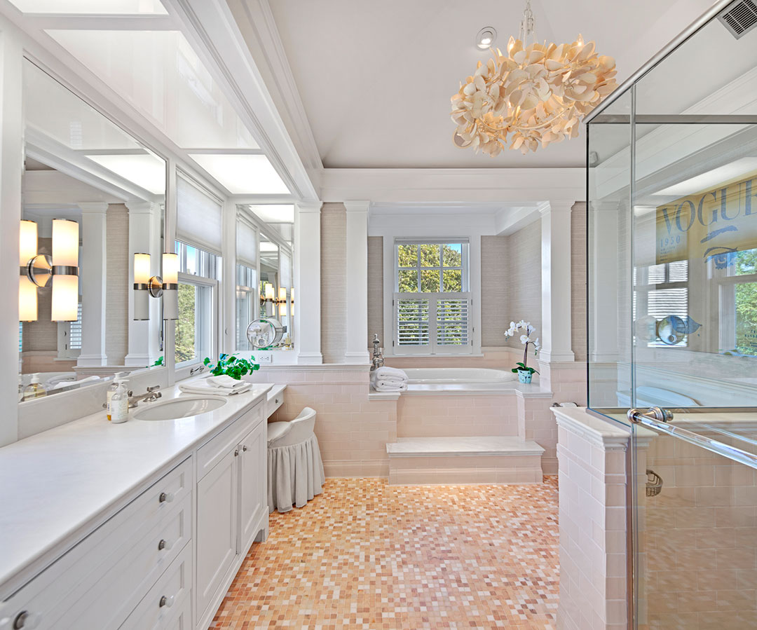 22 Beyonce Marthas Vineyard Primary Bathroom