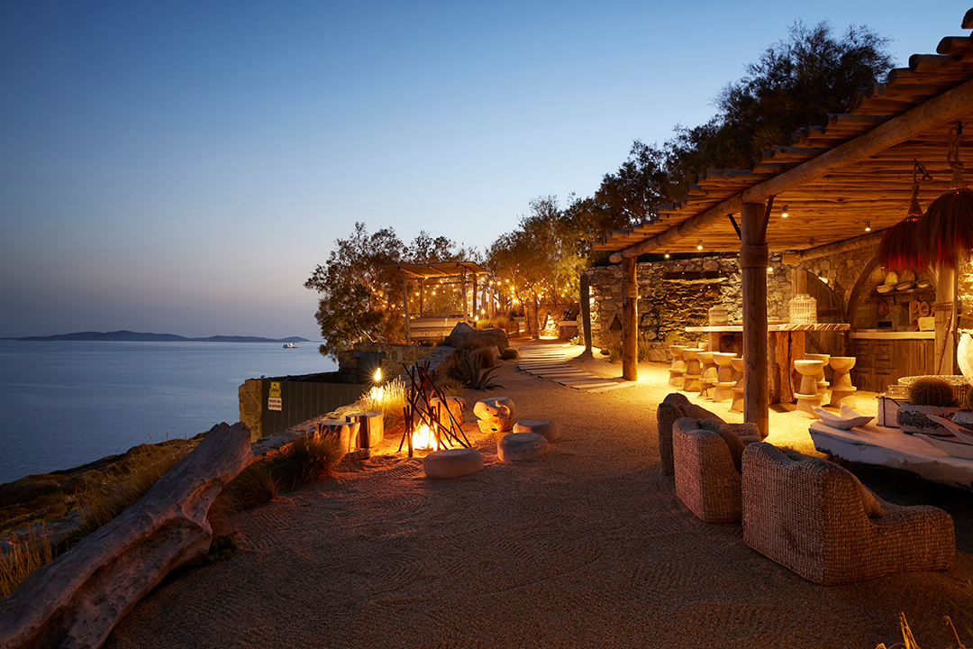 London Based Stylist Charles Worthington Wants Over 50m For His Majestic Mykonos Villa Zzzzzzz