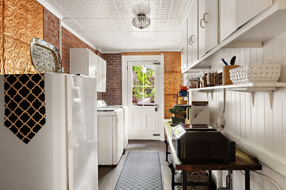 Chef Geoffrey Zakarians Charming Former West Village Townhouse Wants 9 4m U