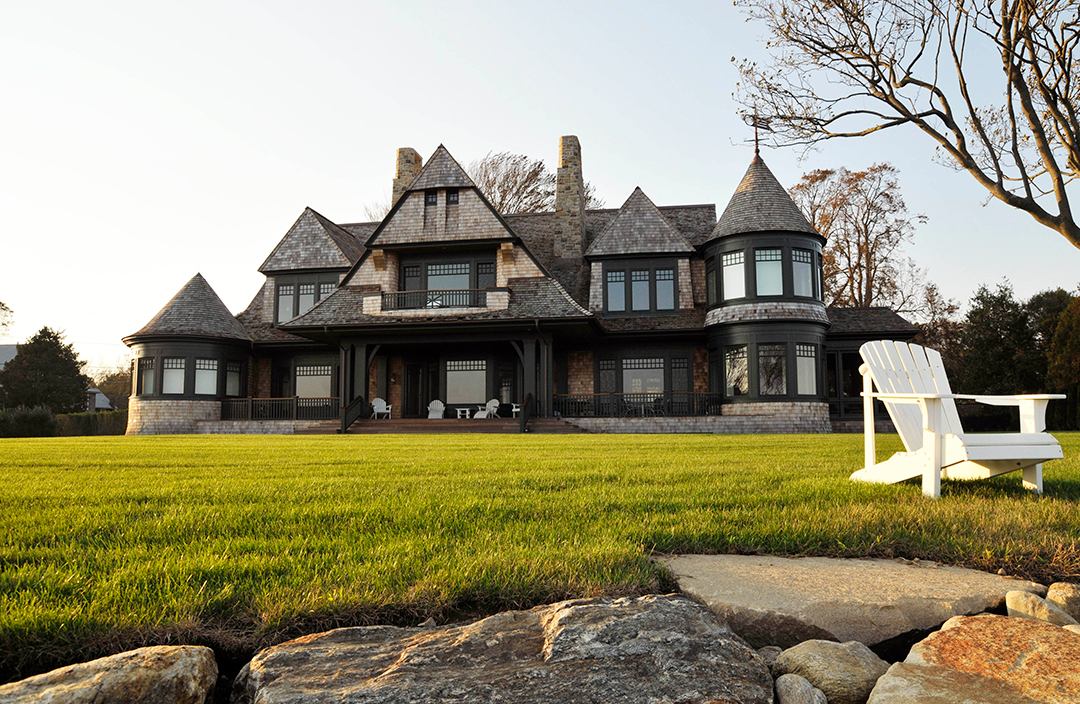 12 Stunning Waterfront Homes Designed By Shope Reno Wharton Coastal Connecticut Photographer Unknown A