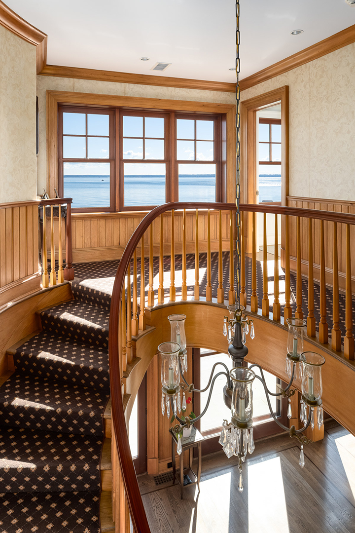 Jaw Dropping Coastal Mansion In Rye New York Lists For Almost 14m N