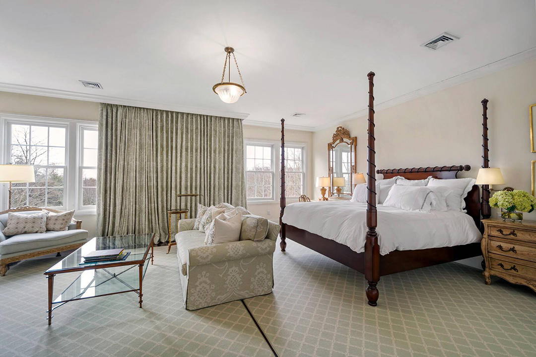 Designer Nancy Corzine Lists The Classic Bridgehampton Beauty She Built For 10m Z