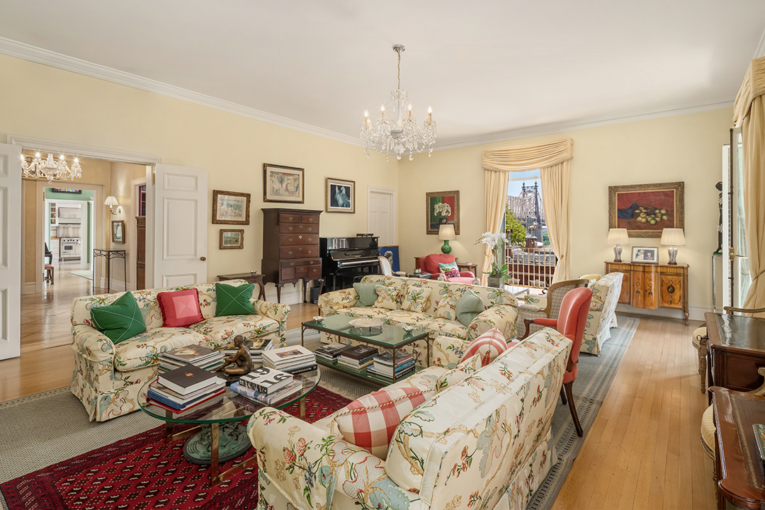 Longtime Manhattan Home Of Jfks Youngest Sister Hits The Market For 5 1m D