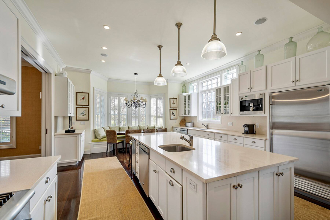 Designer Nancy Corzine Lists The Classic Bridgehampton Beauty She Built For 10m L