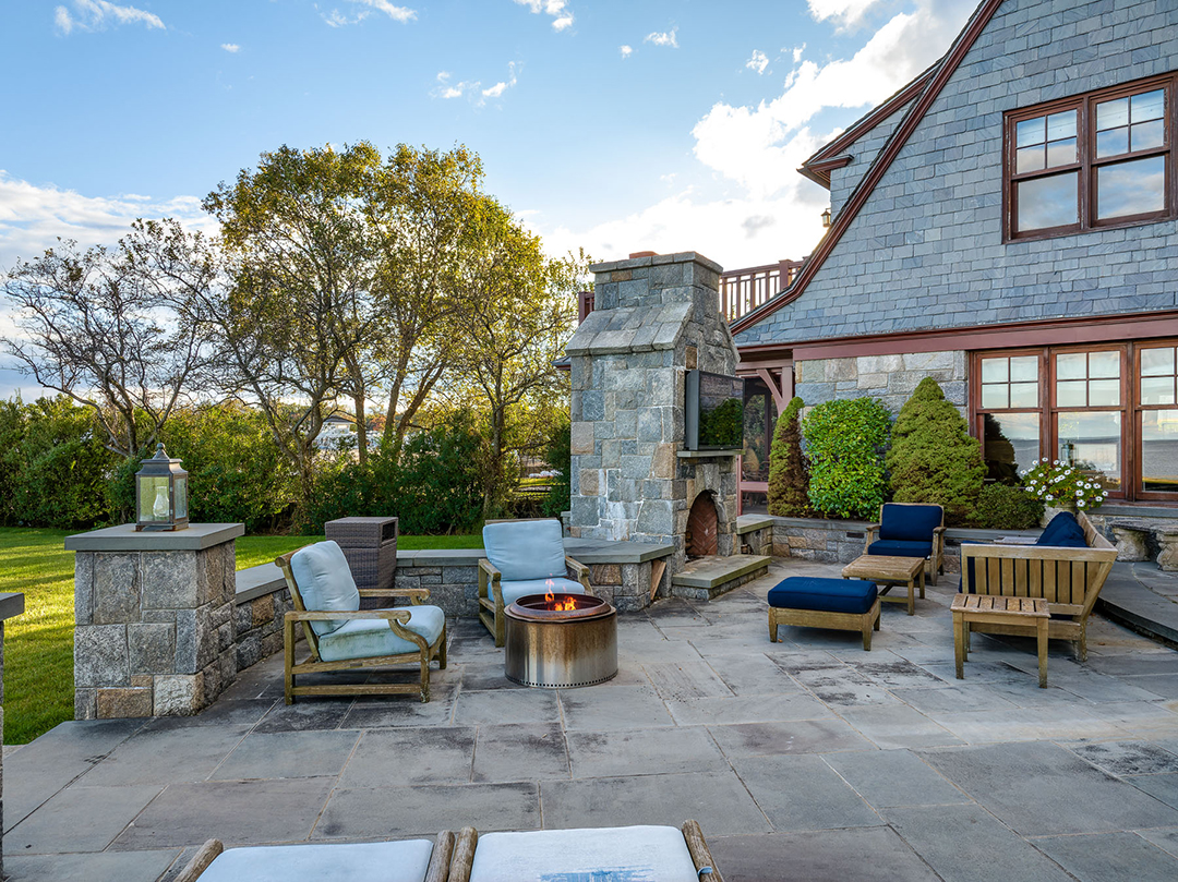 Jaw Dropping Coastal Mansion In Rye New York Lists For Almost 14m S