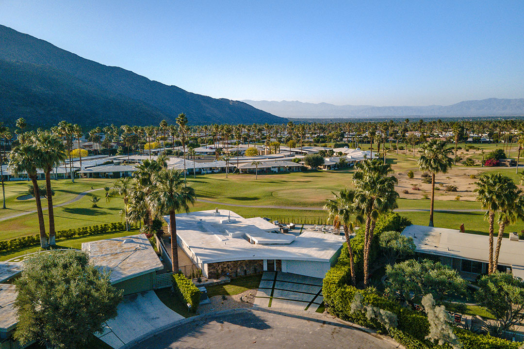 41 Palm Springs