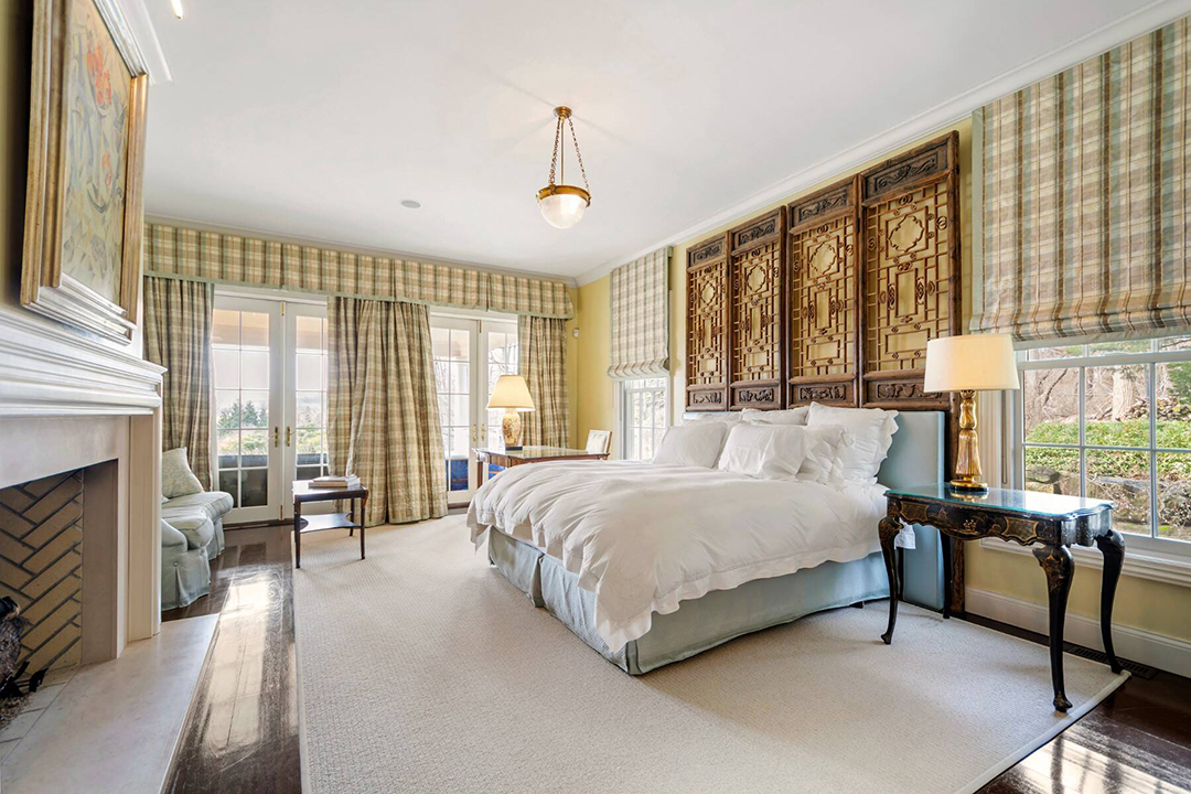 Designer Nancy Corzine Lists The Classic Bridgehampton Beauty She Built For 10m R