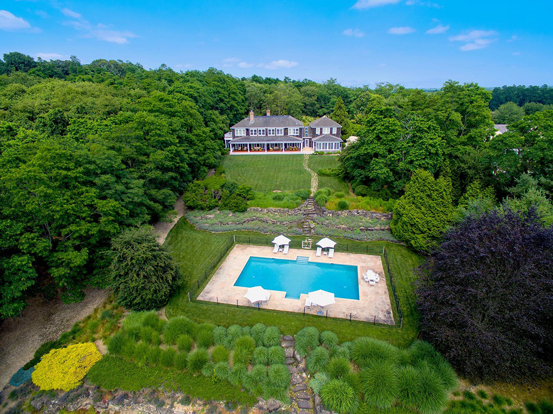 Designer Nancy Corzine Lists The Classic Bridgehampton Beauty She Built For 10m B
