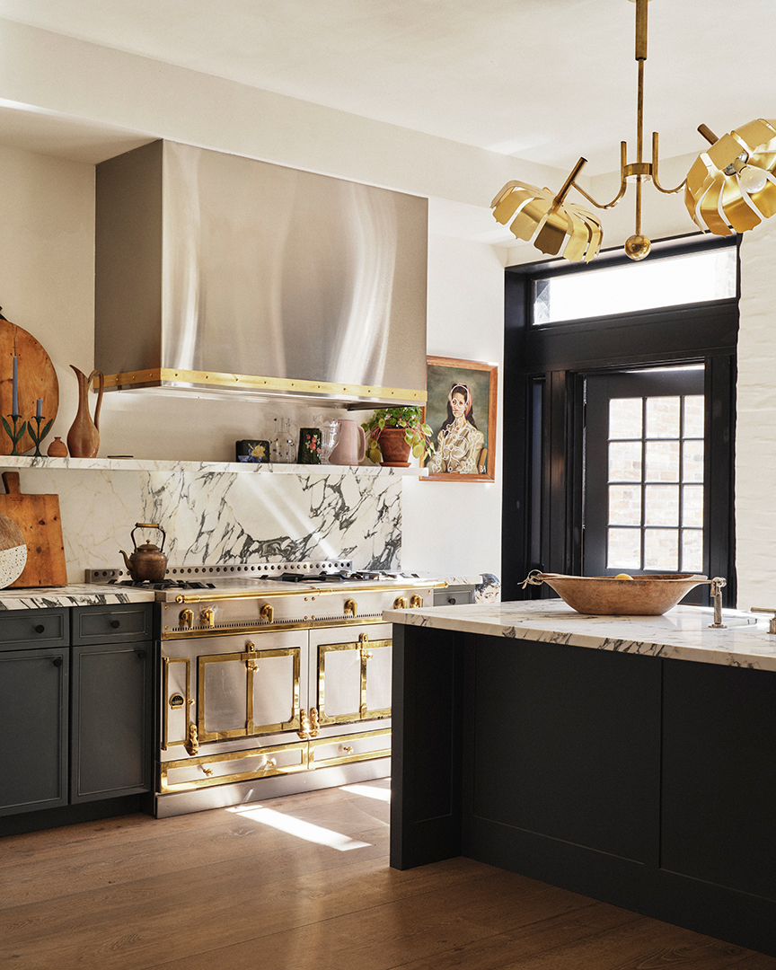 Design Powerhouses Cortney And Robert Novogratz List Their Whimsical Waverly Place Palace C