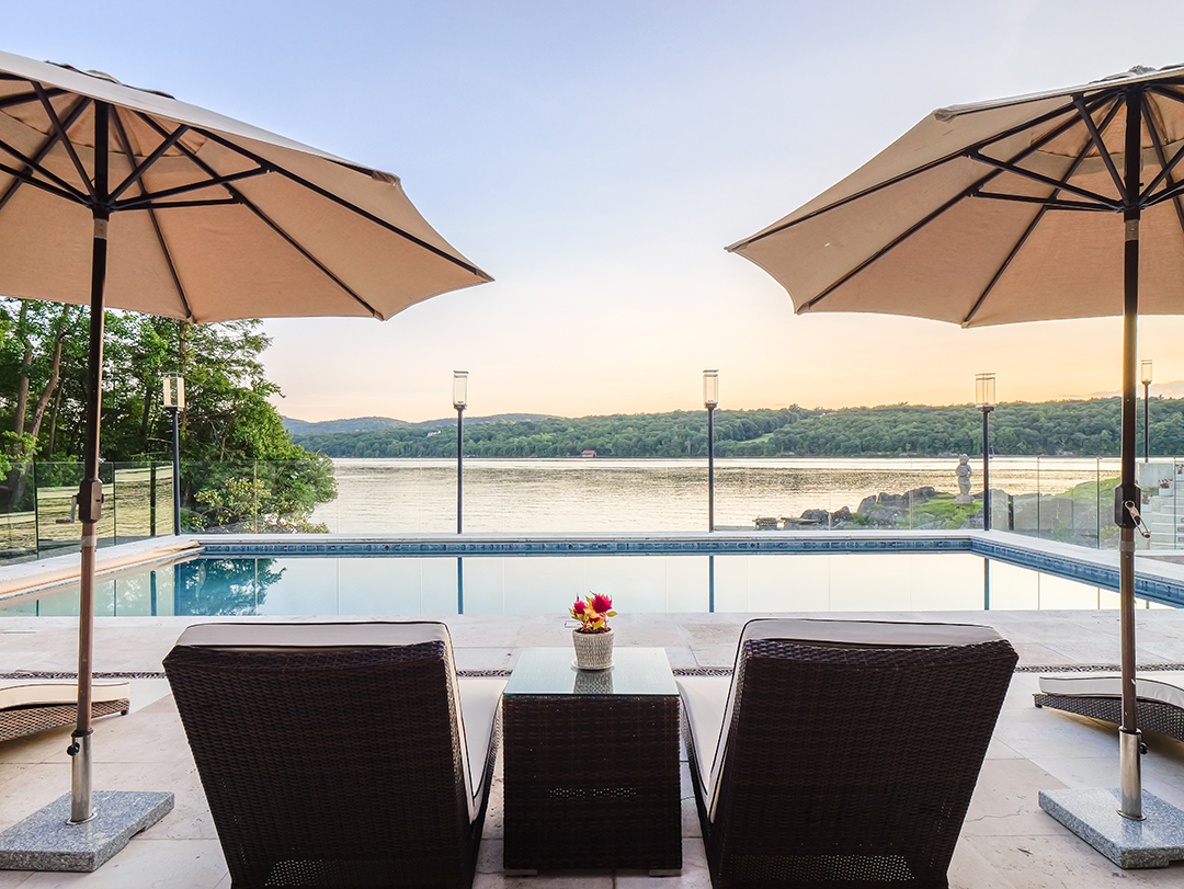 Explore A Surprising 25m Architectural Stunner Perched Right On The Hudson River S