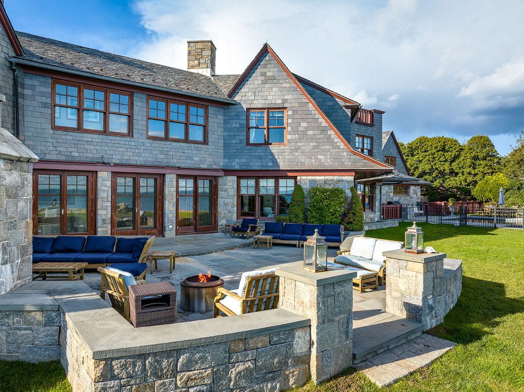 Jaw Dropping Coastal Mansion In Rye New York Lists For Almost 14m R