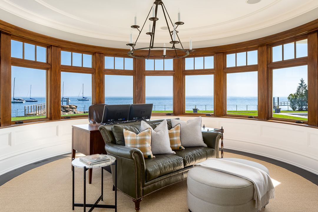 An Elegant Darien Manor On The Coast Lists For 12m 11 Pratt Island 53 Web