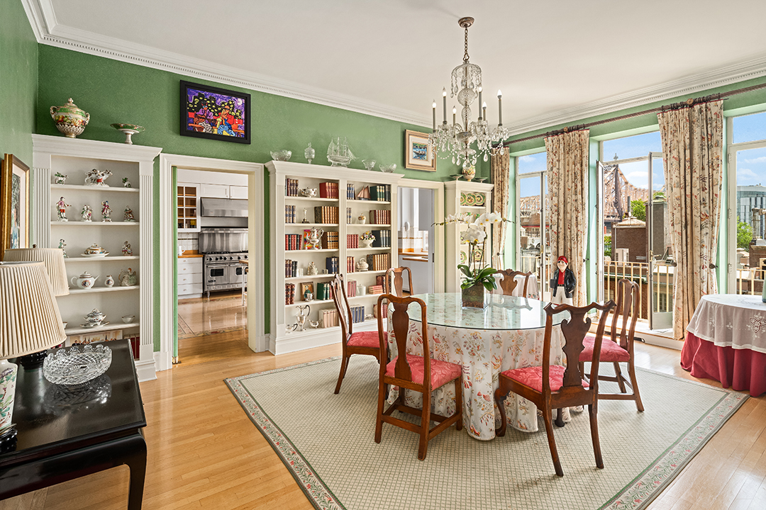 Longtime Manhattan Home Of Jfks Youngest Sister Hits The Market For 5 1m Q