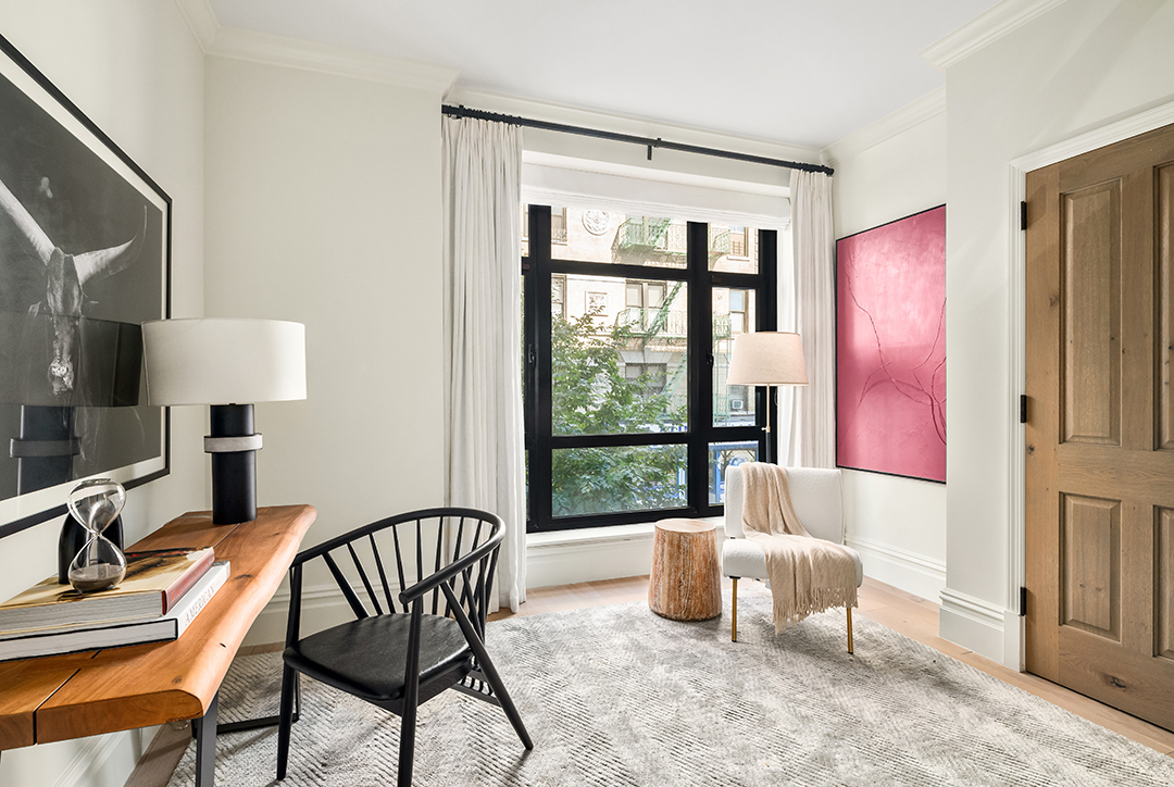 Joe Jonas Lists Nyc Aparment Q