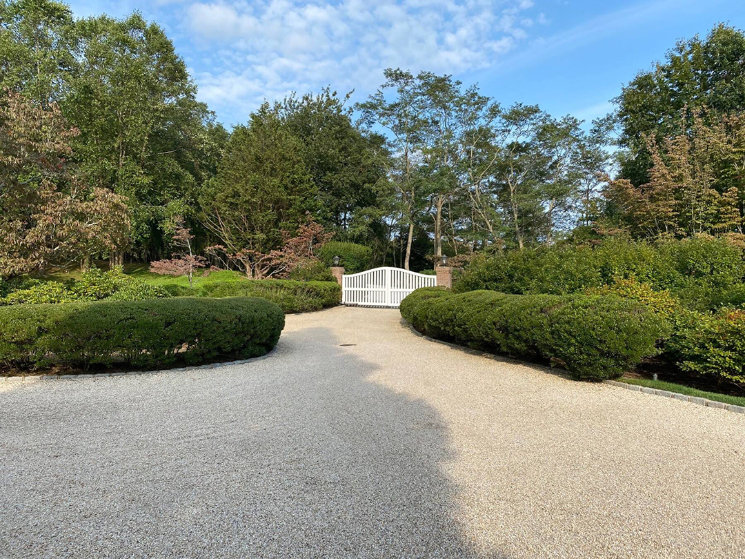 Designer Nancy Corzine Lists The Classic Bridgehampton Beauty She Built For 10m D