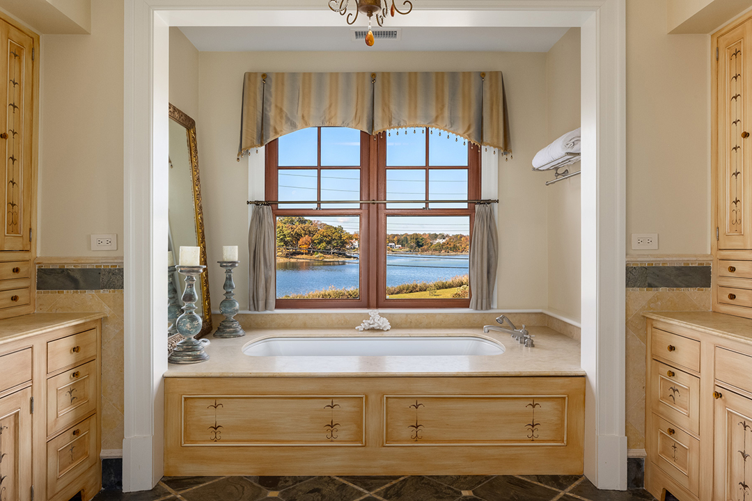 Jaw Dropping Coastal Mansion In Rye New York Lists For Almost 14m Q