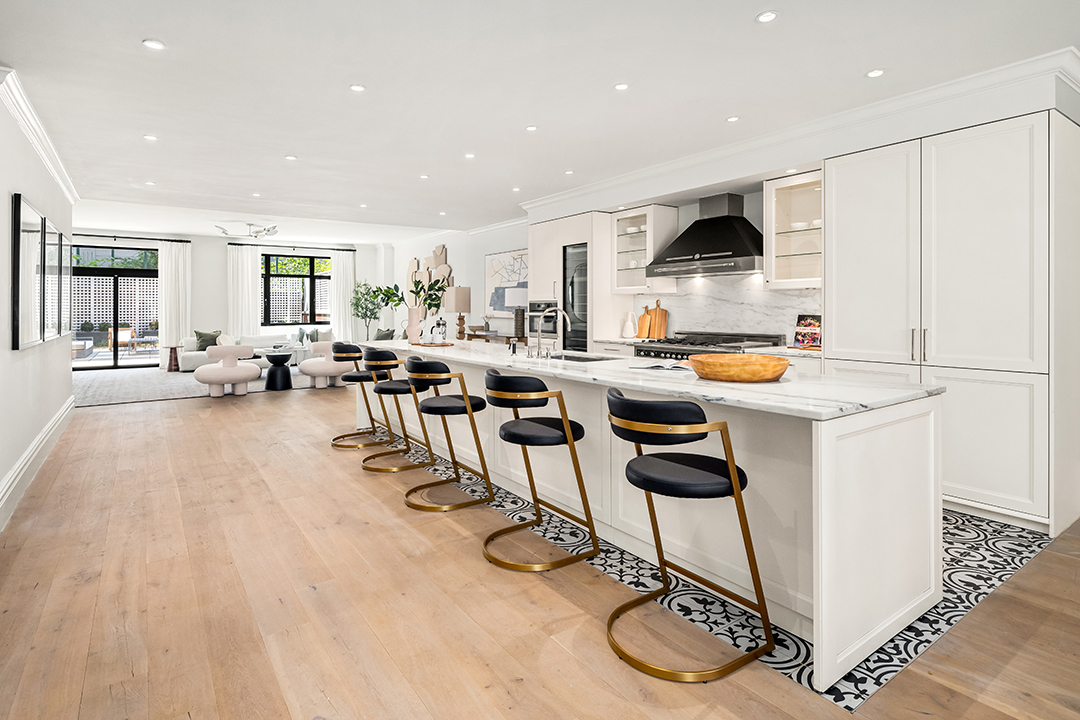 Joe Jonas Lists Nyc Aparment F