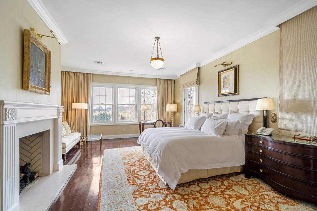 Designer Nancy Corzine Lists The Classic Bridgehampton Beauty She Built For 10m T