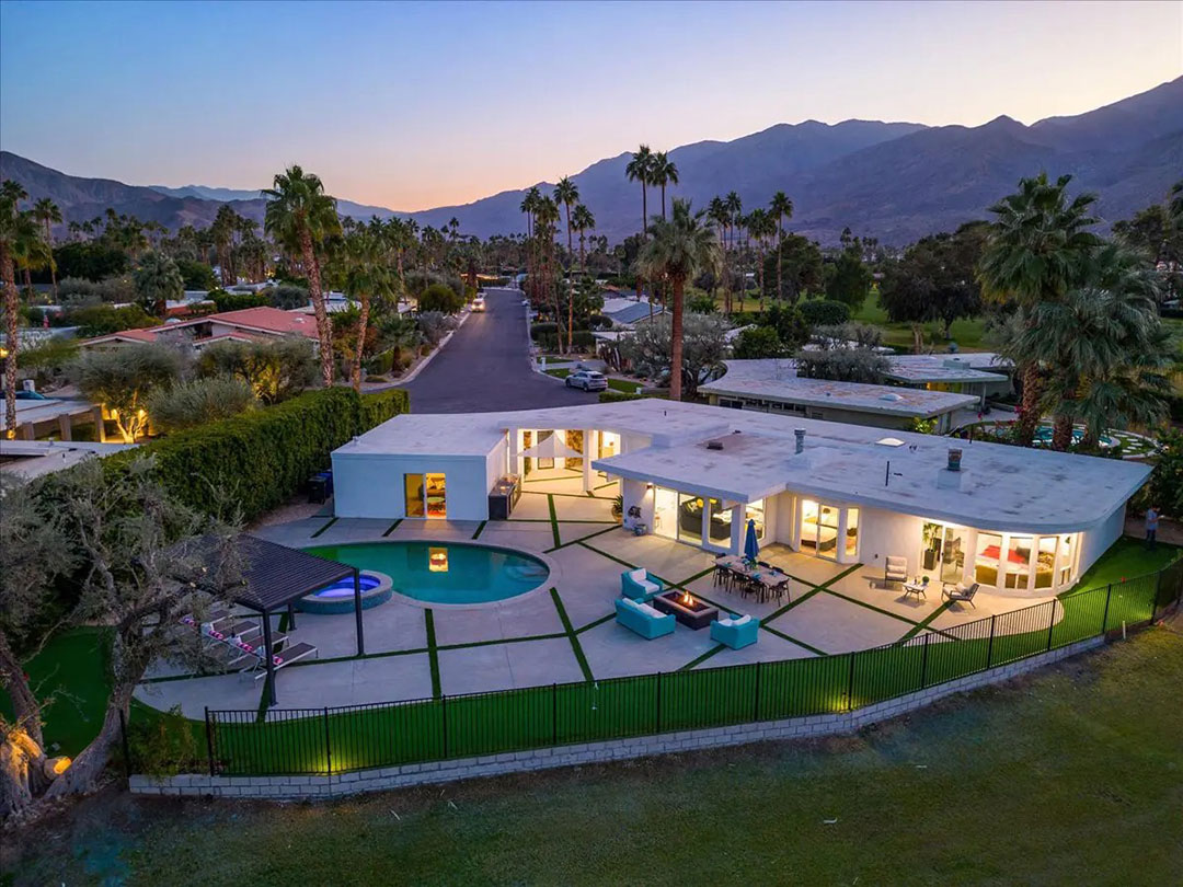 39 Palm Springs