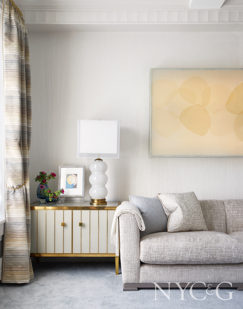 13 Sitting Room