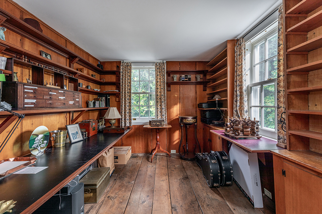 Late Musician Stephen Sondheim Longtime Connecticut Home Lists Office