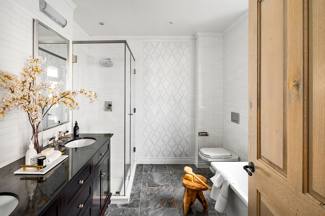 Joe Jonas Lists Nyc Aparment L