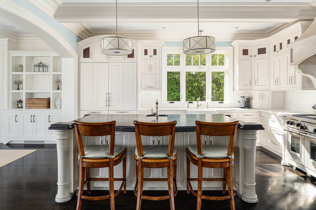 An Elegant Darien Manor On The Coast Lists For 12m 11 Pratt Island 58 Web