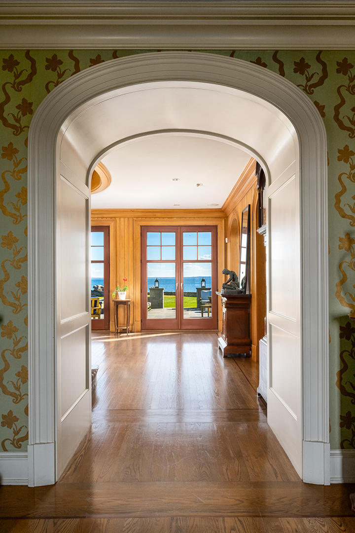 Jaw Dropping Coastal Mansion In Rye New York Lists For Almost 14m F