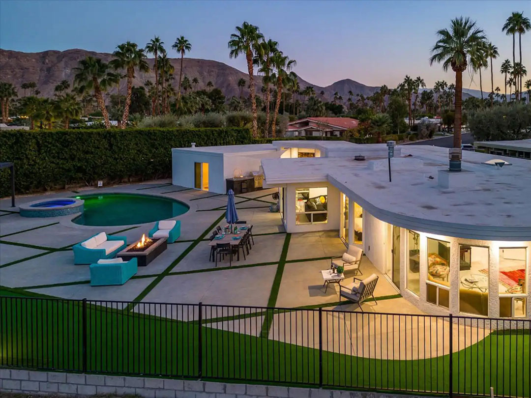 1 Palm Springs