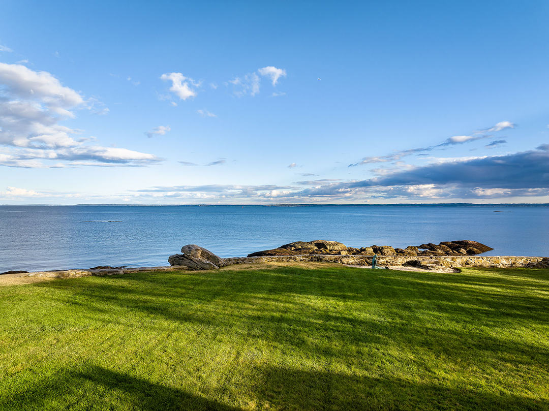 Jaw Dropping Coastal Mansion In Rye New York Lists For Almost 14m U