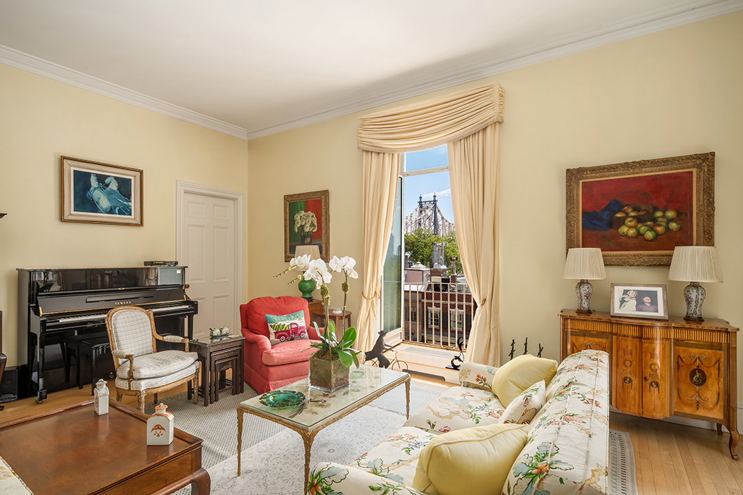 Longtime Manhattan Home Of Jfks Youngest Sister Hits The Market For 5 1m E