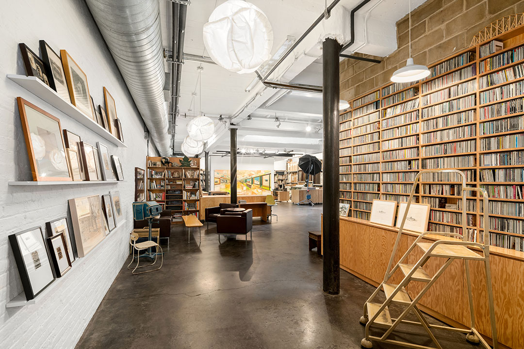 3 William Wegman Chelsea Great Room